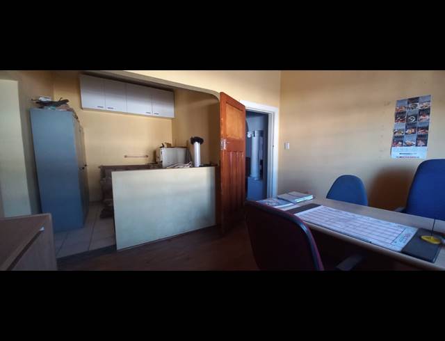 4 BEDROOM HOUSE FOR SALE IN WETTON